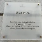 Hostel Jasna Hostelik Self Check-in Varşova