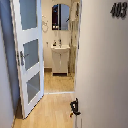 Hostel Jasna Hostelik Self Check-In Warsaw